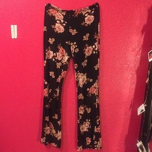 BRAND NEW, NEVER WORN, Black flowery pants